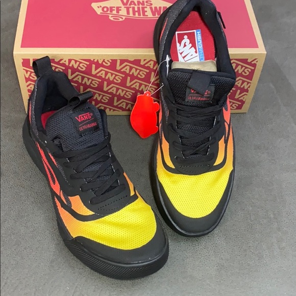 Vans Ultrarange Rapidw shoes for men - Picture 2 of 10